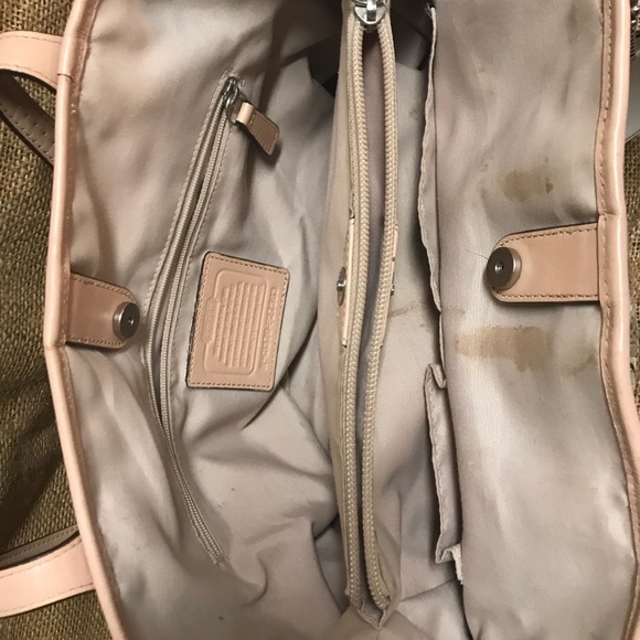 Coach purse - Picture 2 of 2